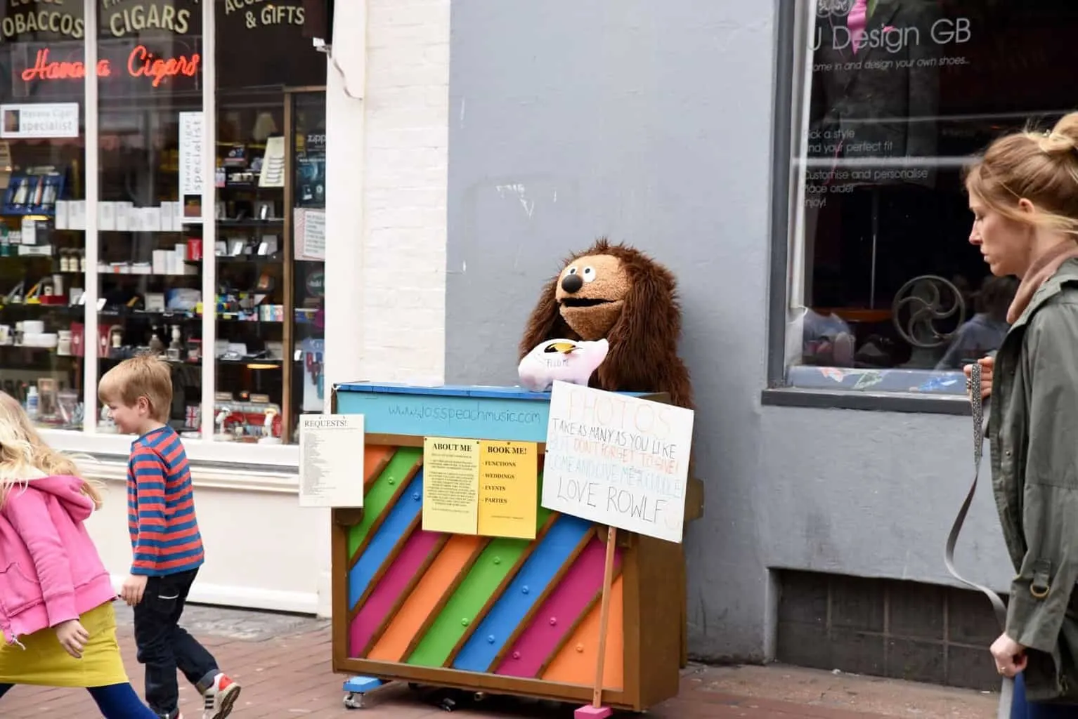 Buskers, Brighton England