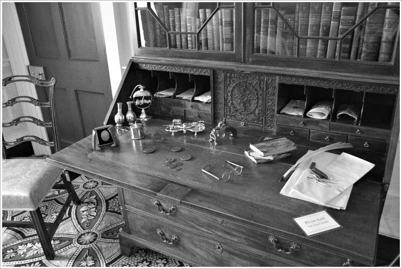 English desk No.1 Royal Crescent Bath England