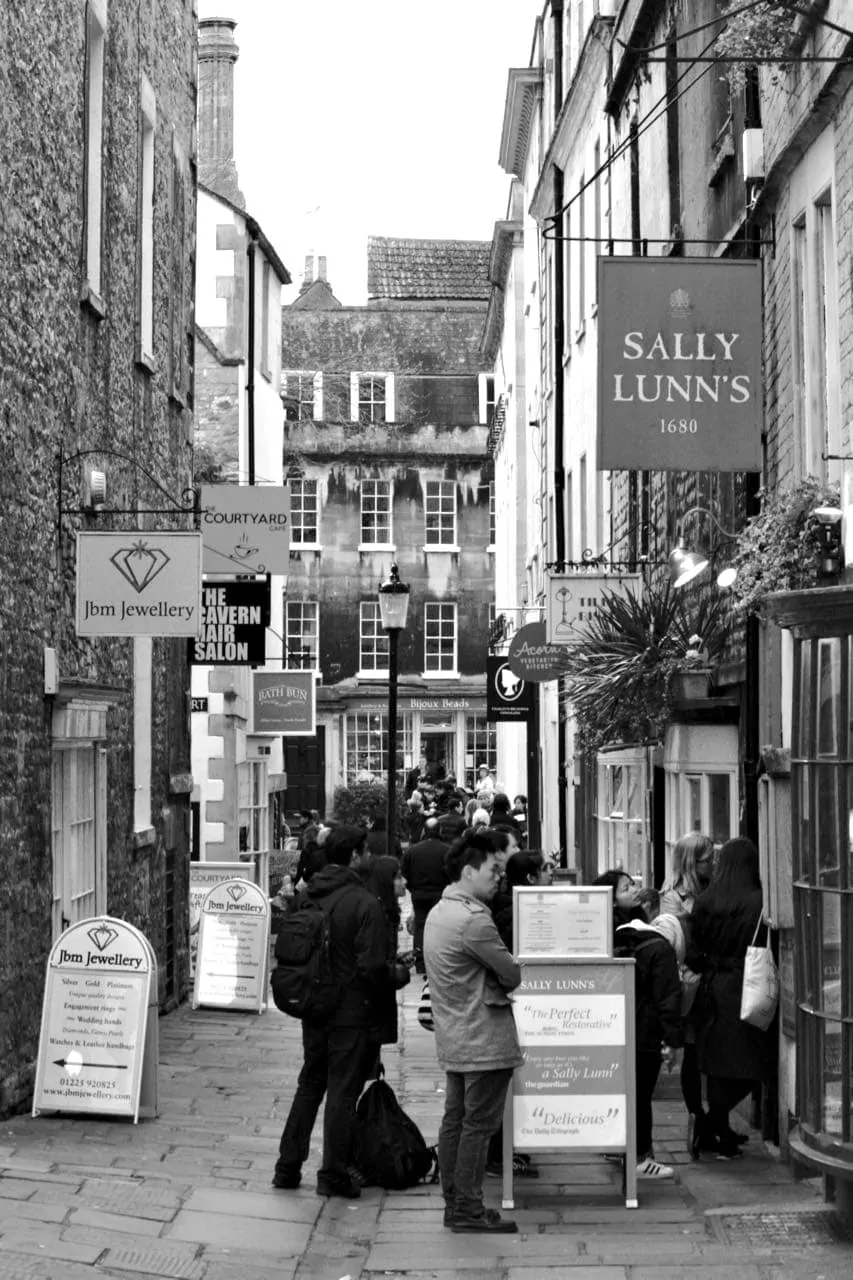 Sally Lunns, Bath England
