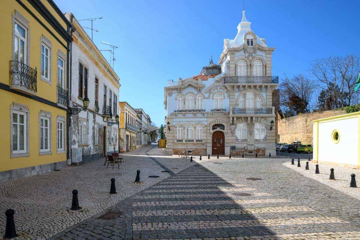 Housesitting in Portugal - Faro old town