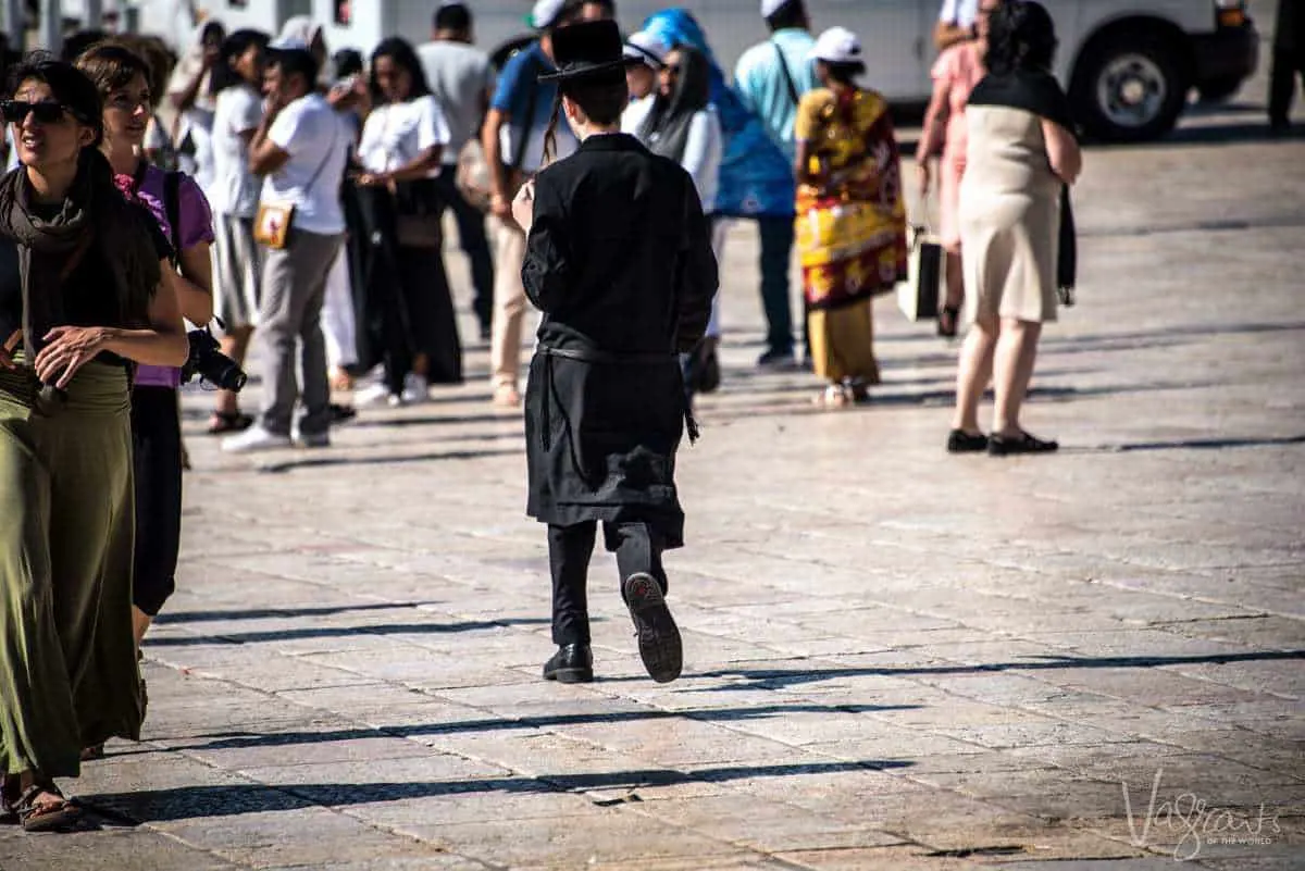 Photos of Jerusalem - Prayer time at the Western Wall Jerusalem