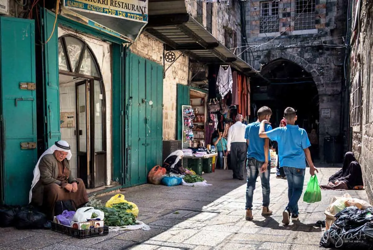 Things to see in Israel - Street vendors in the Muslim Quarter Old Town Jerusalem
