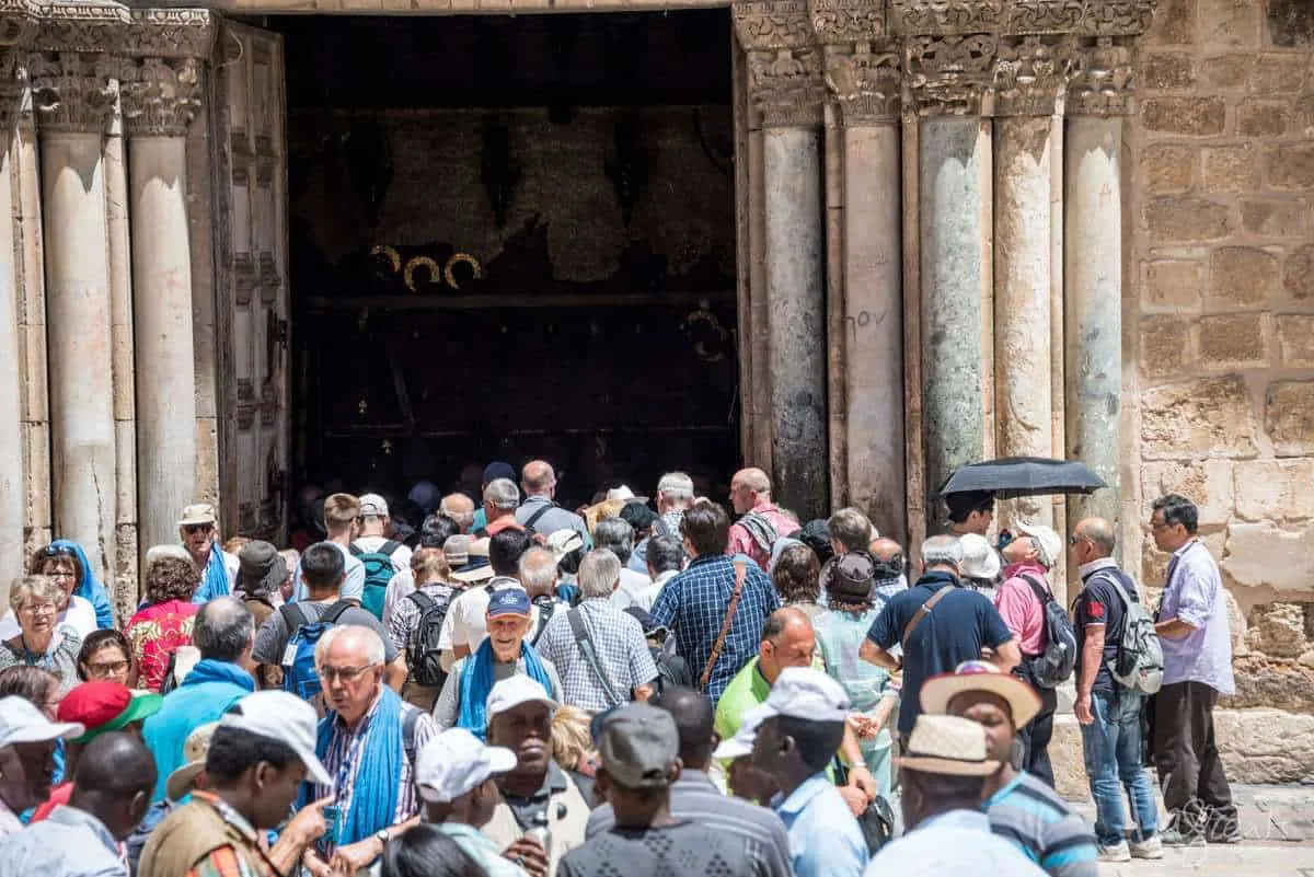 Travel photography guide to Jerusalem Old City - Church of the Holy Sepulchre