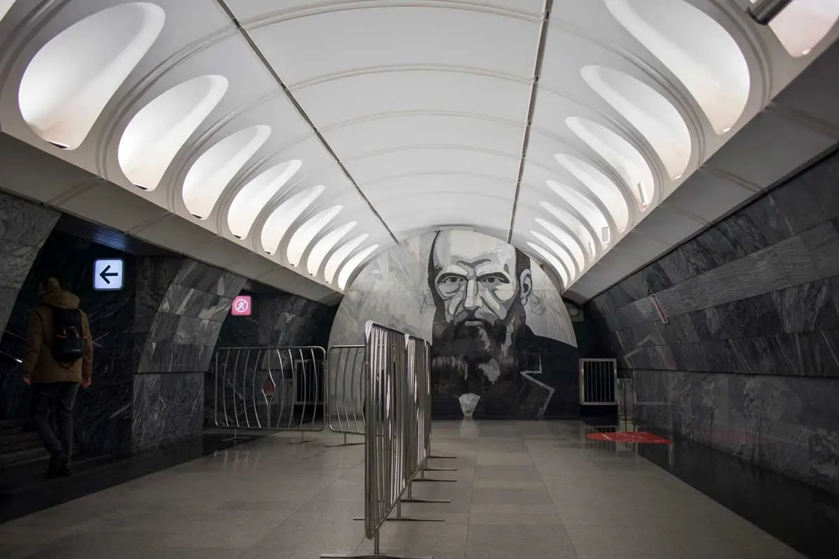 Mural of Dostoyevsky in Dostoyevskaya Station.