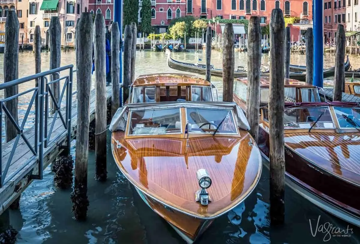 Looking for a unique gift for travel lovers? How a bout a private Venice water taxi transfer from the airport