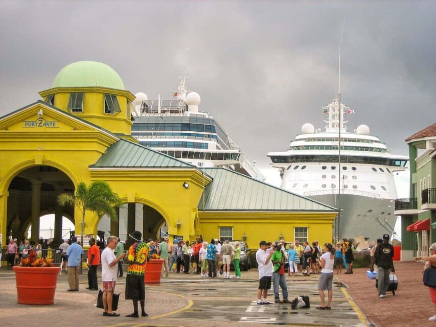How Safe Are Cruises? Safe Cruise Tips for Smooth Sailing