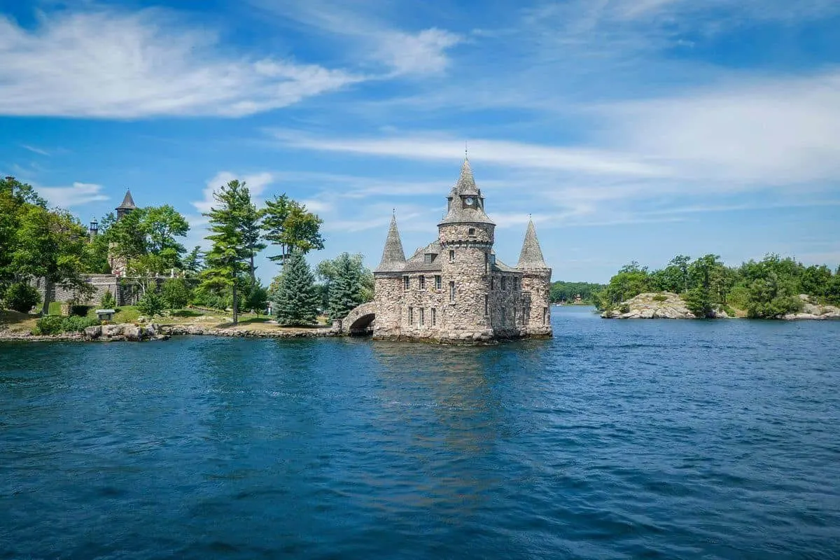 Bodt and singer castles on the lake, Thousand Islands.