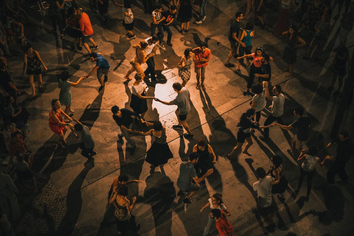 People enjoying a free salsa class a really fun thing to do for free in Miami