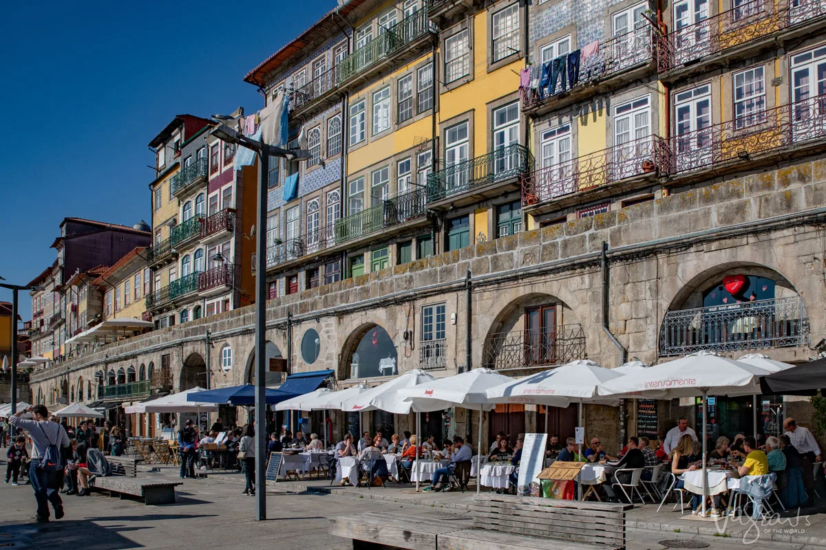 Restaurants line the waterfront in Ribeira Porto