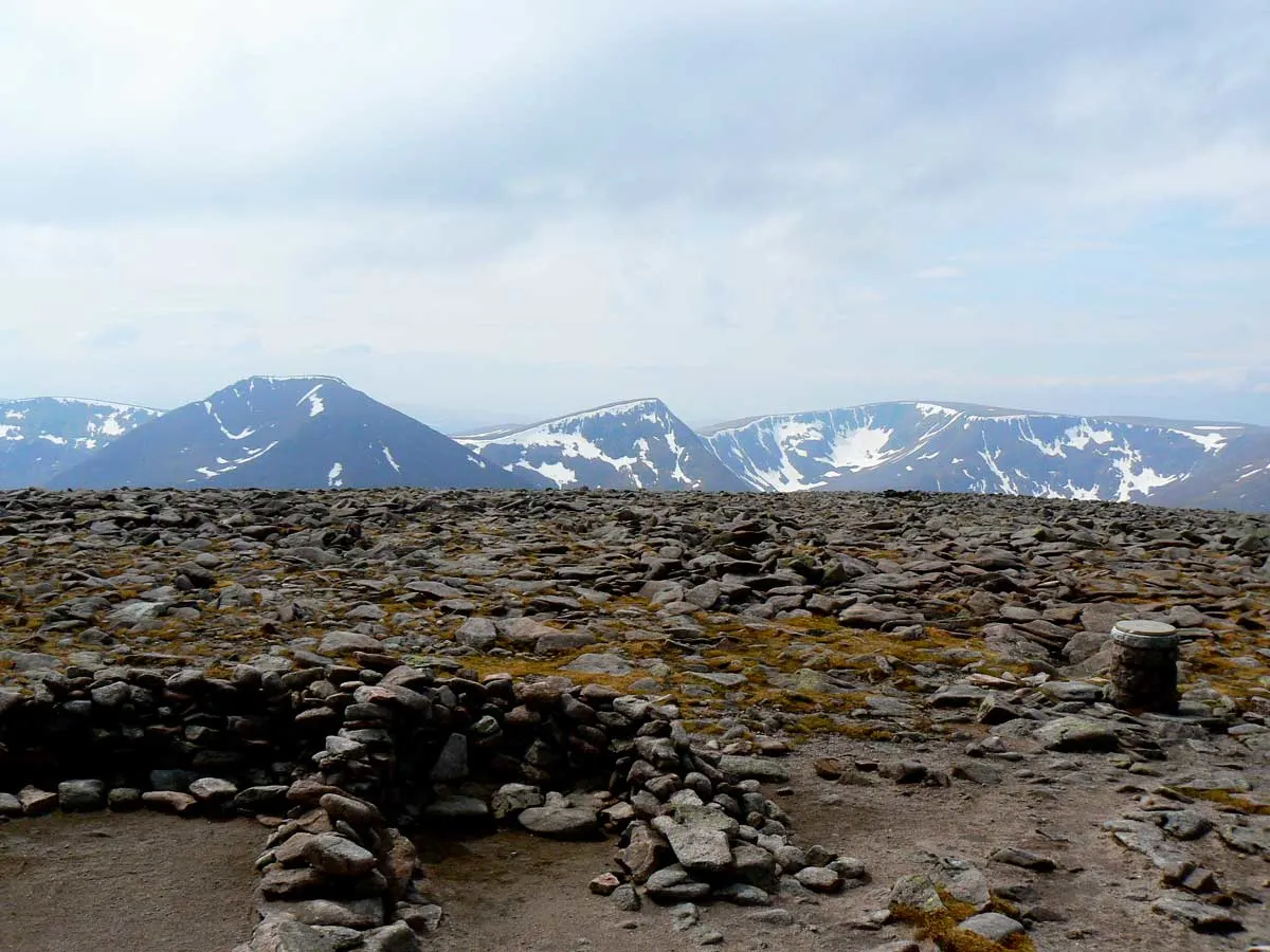 Hiking trail Carn Toul and Braeriach from Ben Macdui, Scotland