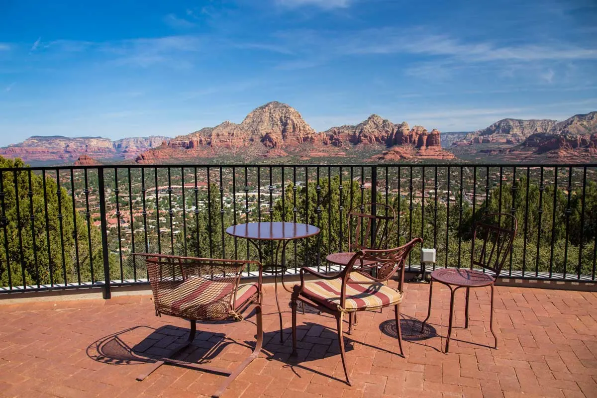 Cafe overlooking the desert in Sedona