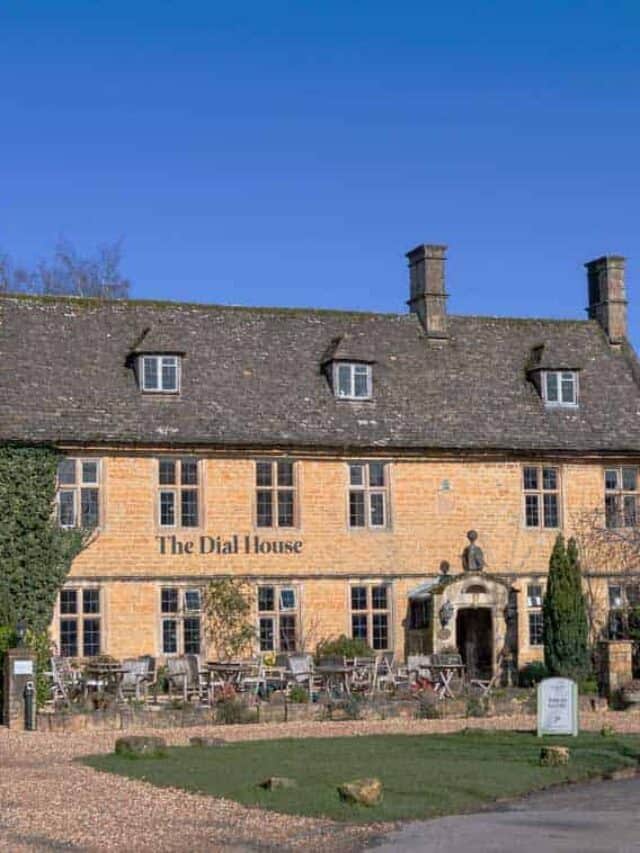 Guide to the Best Cotswolds Walks Story