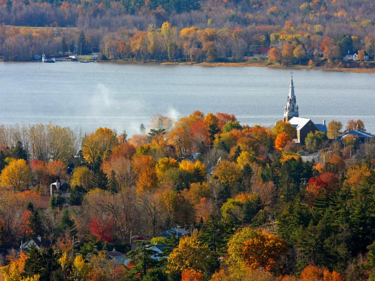 The fall foliage in Oka is second to none in Quebec and is easily accessible on a fall foliage road trip..