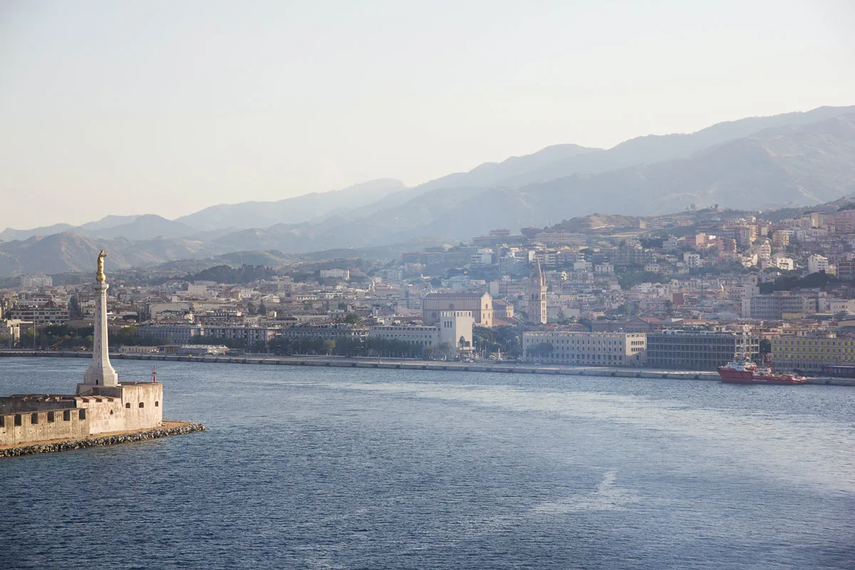 The bay and coastal city of Messina.