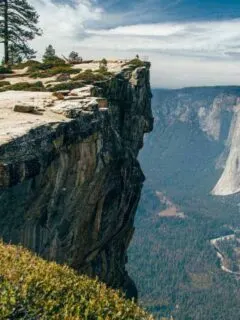 Views over Yosemite National Park from Taft Point.