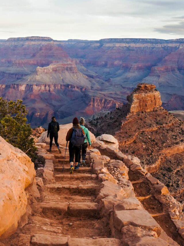 10 Amazing Hiking Destinations in the U.S.A