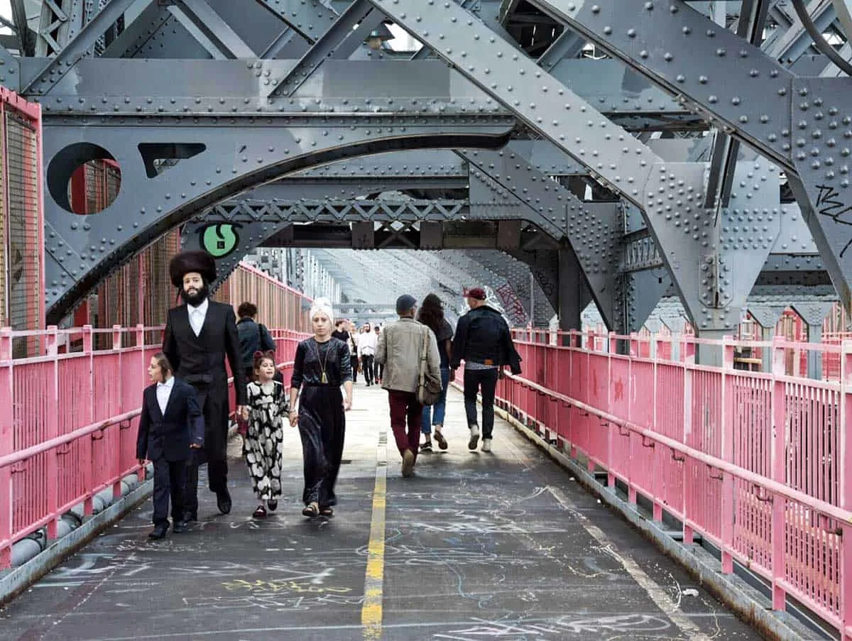 Orthodox Jewish family walking in New York.