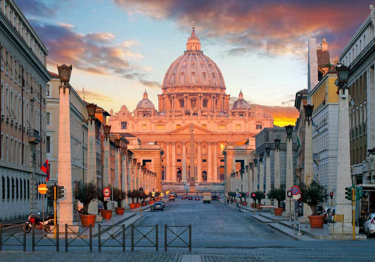 The 12 Best Vatican Tours And Tips For Visiting The Holy City