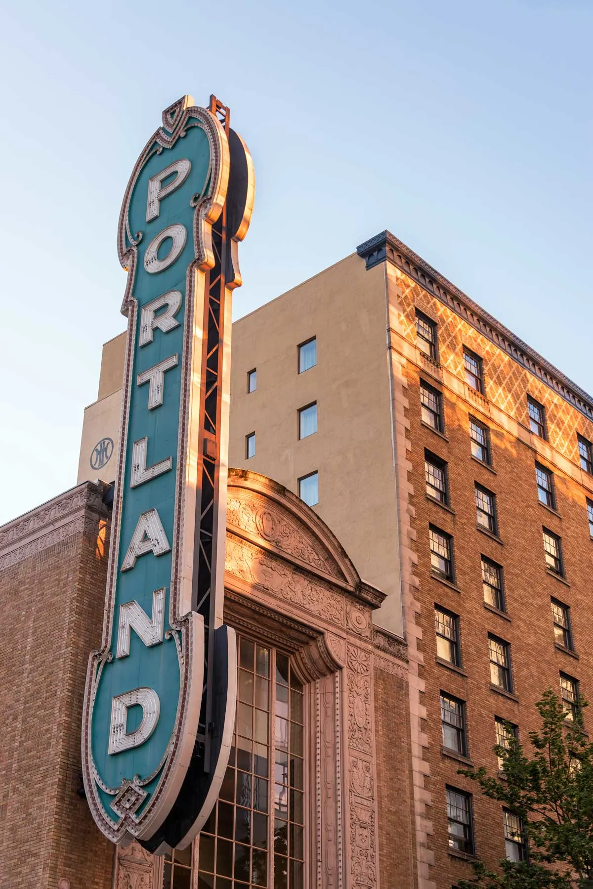 The iconic Portland sign.