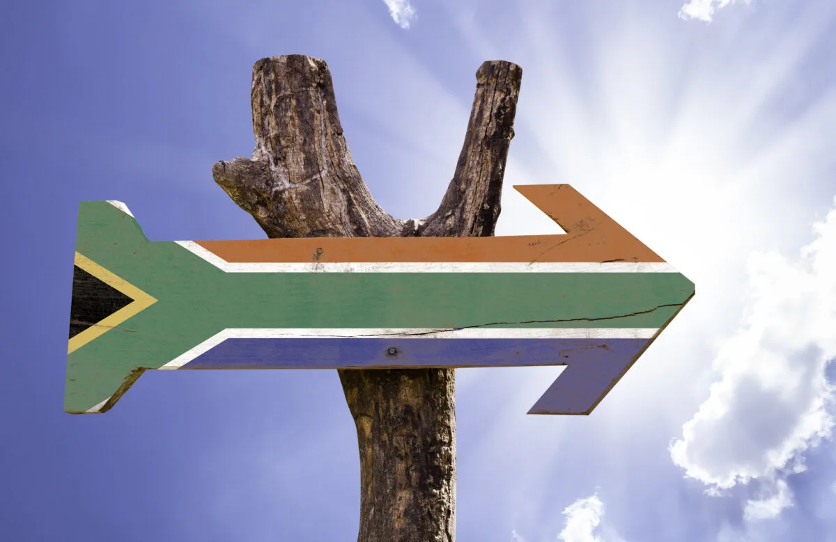 A South Africa directional arrow