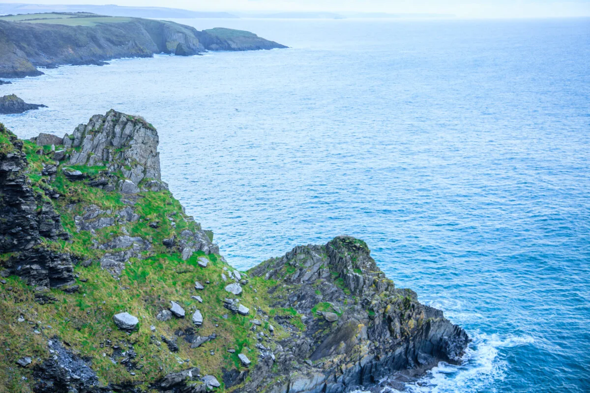 Atlantic Ocean off the coast of County Cork, Ireland
Rocky cliffs 