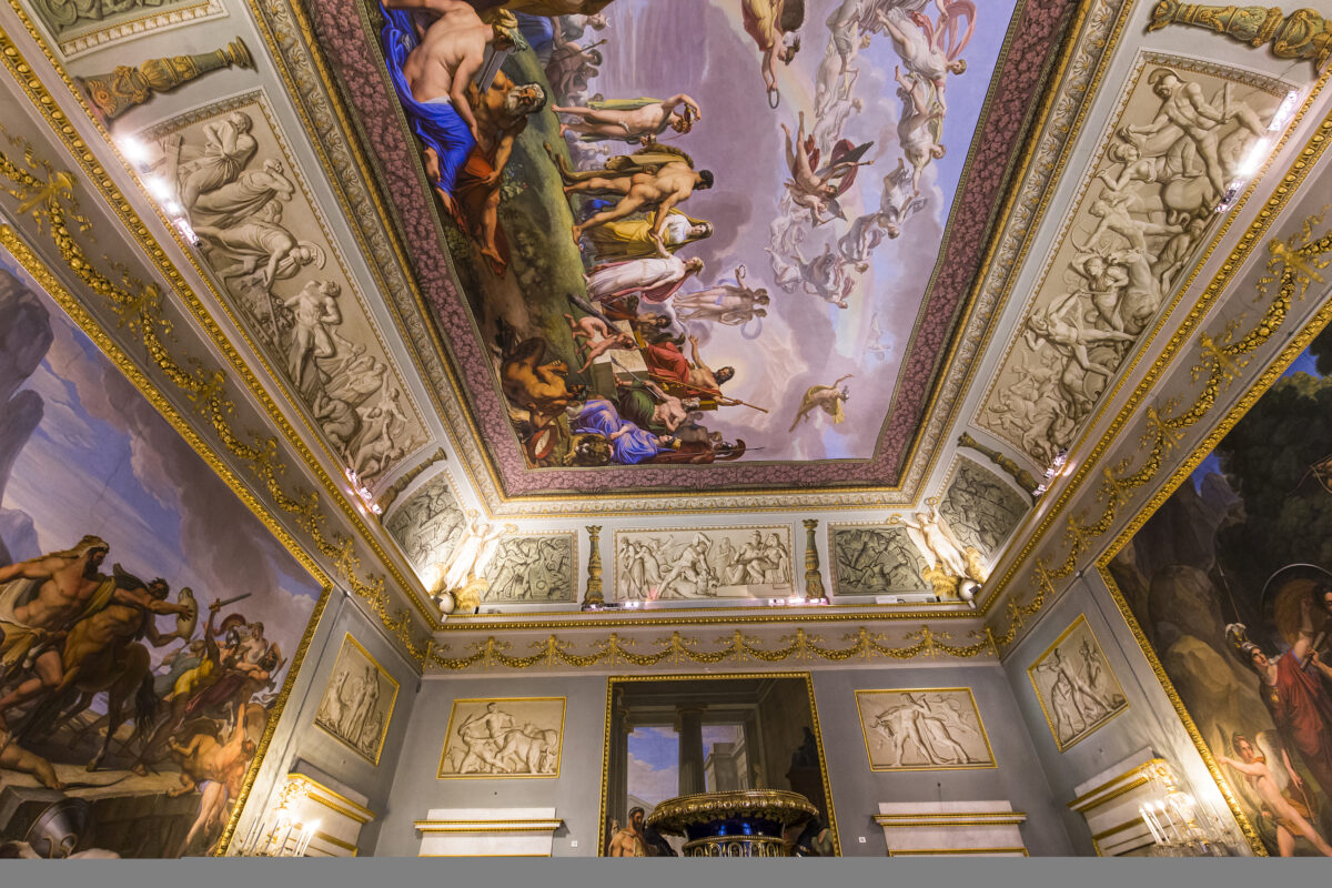 Fall Fun in Florence
FLORENCE, ITALY, interiors and architectural details of Palazzo Pitti