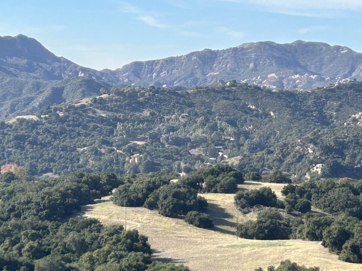 California Mountain View overlookingthe  landscape