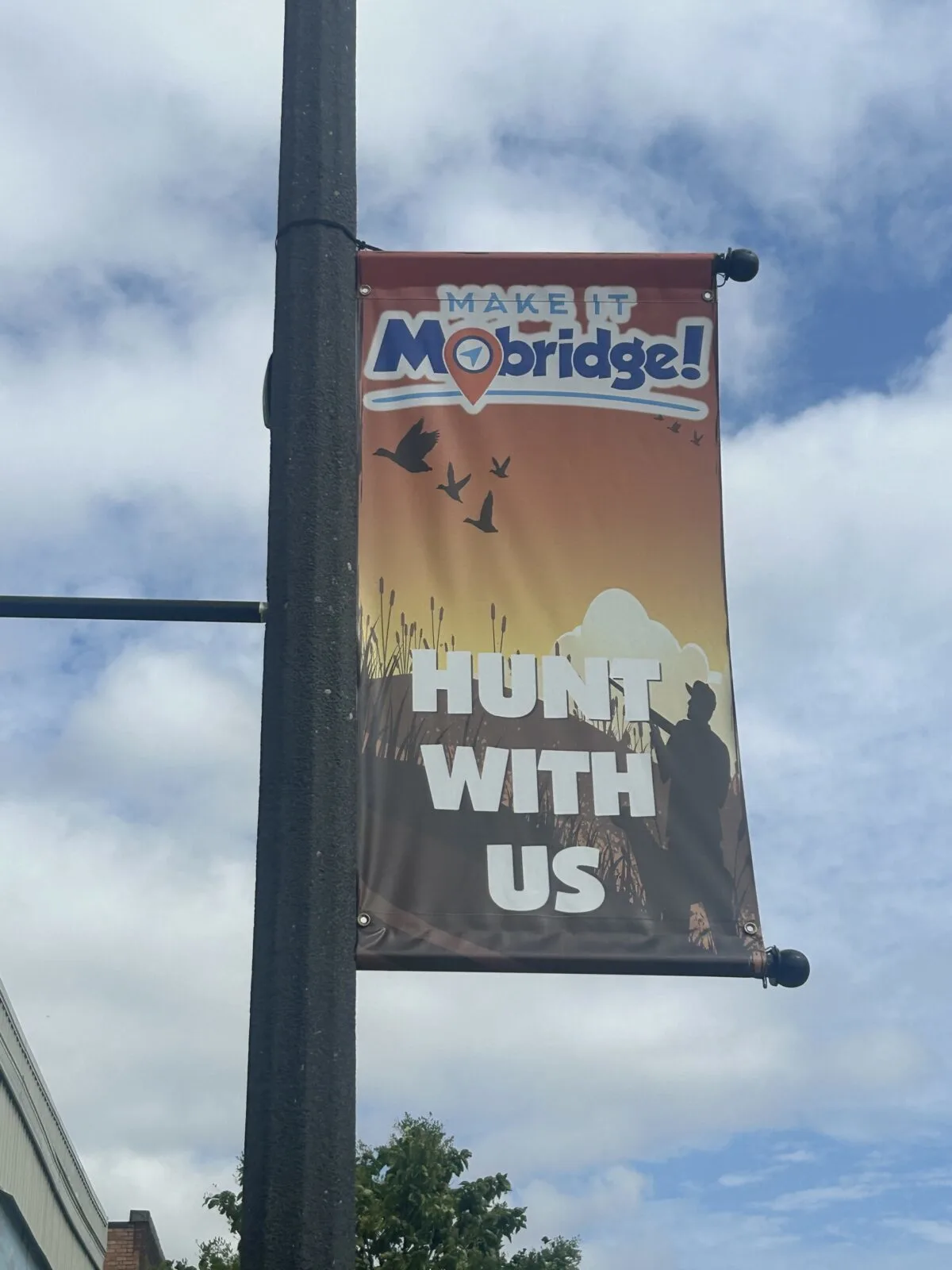 Mobridge hunting sign