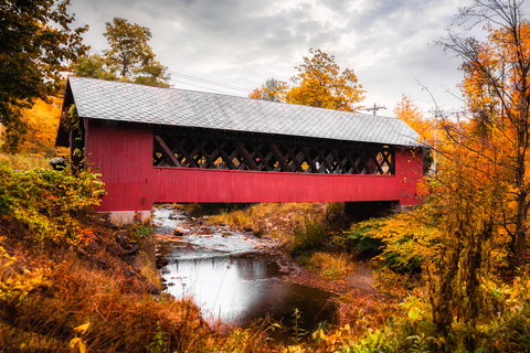 covered bridge in Vermont