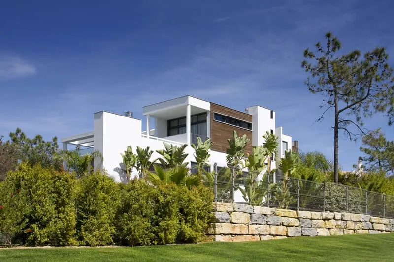 white modernist villa in portugal